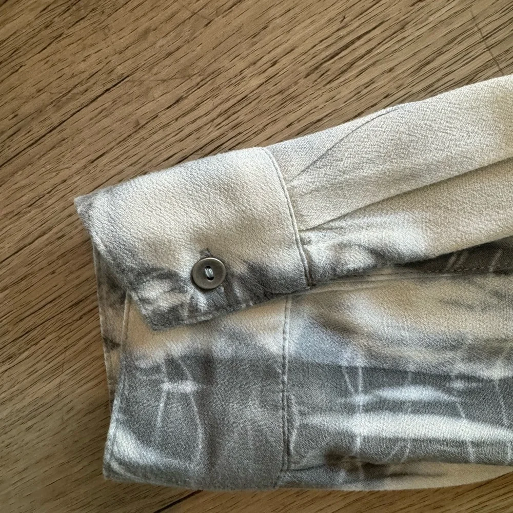 Splendid Tie Dye Blouse Size M